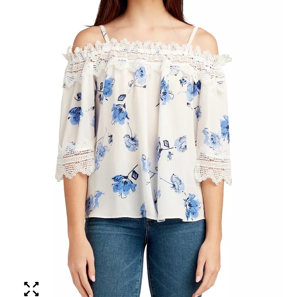 BCX Cold Shoulder Blouse: Adjustable Straps, Floral Print, Crocheted Detail